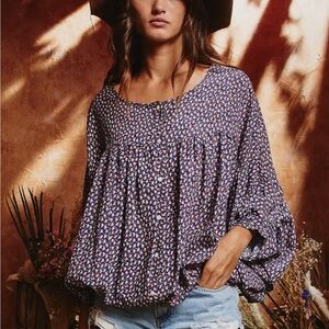 BUCKETLIST Floral Print Pleated Dolman Sleeve Top